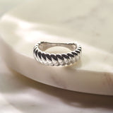 Vintage Ribbed Ring